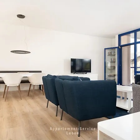 Ocean Loft No1 شقة